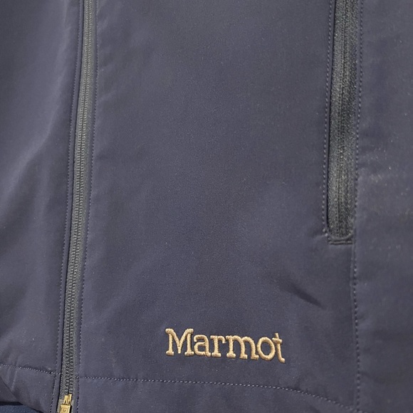 Marmot Vest with Corp Logo - Picture 4 of 4